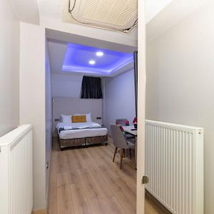 Budget Kamer met een King Size Bed